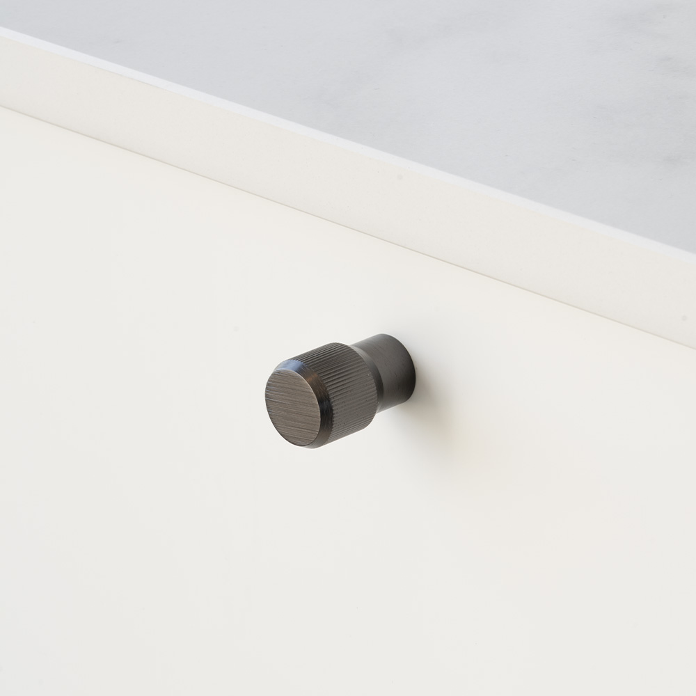 Bouton Brooklyn Ø20mm - Titane Noir Brossé