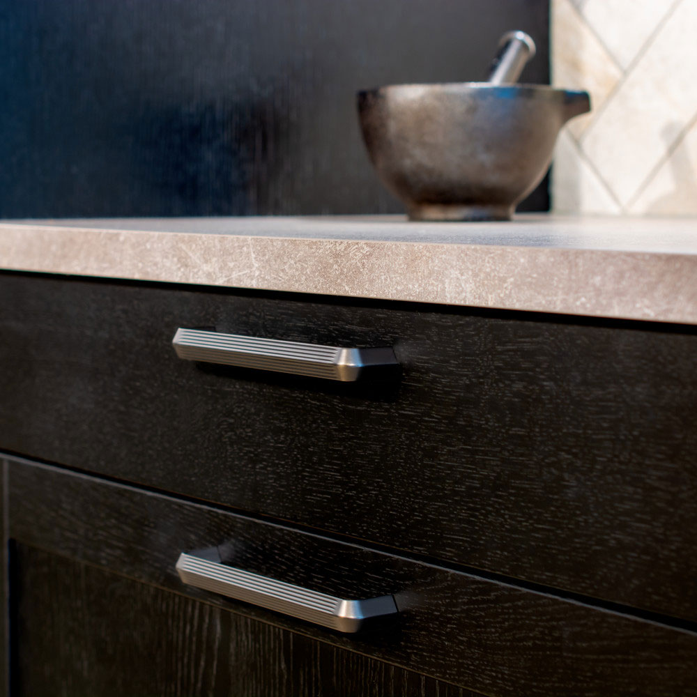 Poignée Lines - 160mm - Anthracite brossé mat