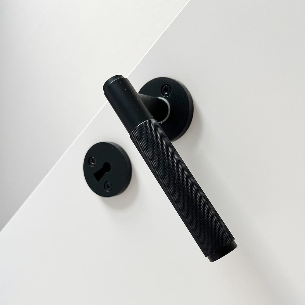 Poignée De Porte Riff - Norme Scandinave - Noir Mat
