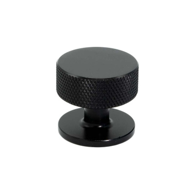 Bouton Crest - 32mm - Noir Mat dans le groupe Boutons / Couleur/Matériau / Noir chez Beslag Online (309140-11)
