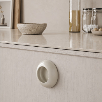Poignée Cup - 73mm - Glossy Dusty Creme