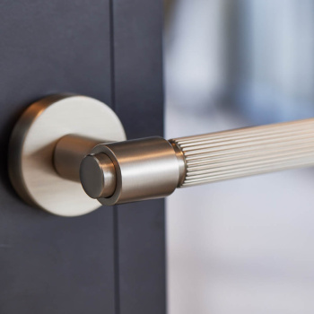 Poignée De Porte Helix 200 Stripe - Finition Acier Inoxydable